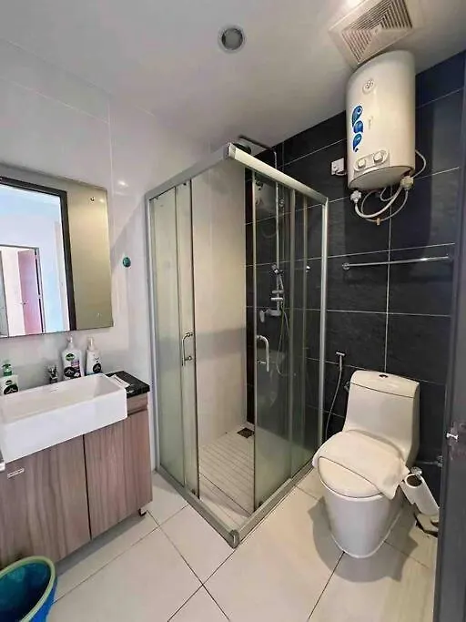 Invincible Seaview Comfy 2B Netflix Country Garden Apartment Johor Bahru