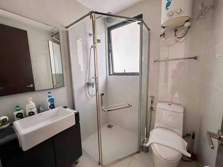 Invincible Seaview Comfy 2B Netflix Country Garden Apartment Johor Bahru