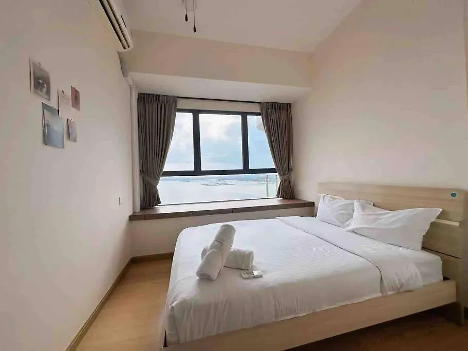 Invincible Seaview Comfy 2B Netflix Country Garden Apartment Johor Bahru Malaysia