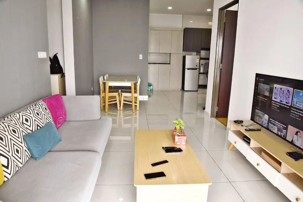 Invincible Seaview Comfy 2B Netflix Country Garden Apartment Johor Bahru